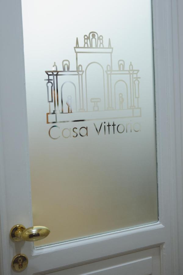 Bed and Breakfast Casa Vittoria Napoli - Santa Lucia Exterior foto